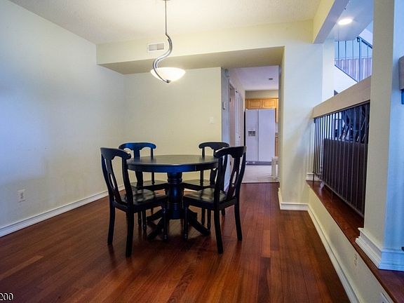 5th image of 47 Woodhill St #47