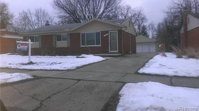1st image of 28553 Wentworth St