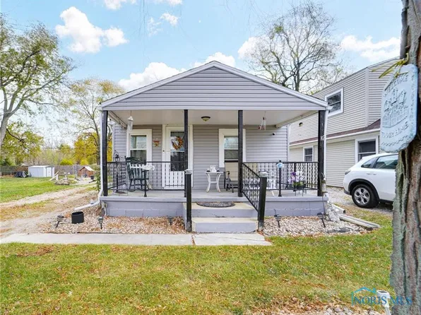 1900 N Stadium Rd, Oregon, OH 43616