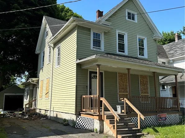 11 Englert St, Rochester, NY 14605