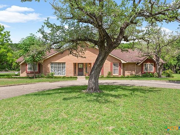 2nd image of 216 Mesa Dr