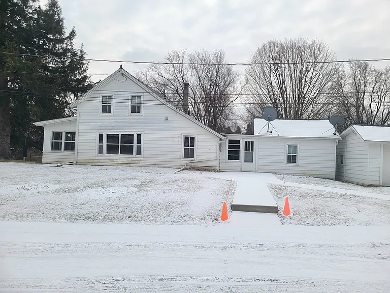 2653 S Mayfield Rd — Photo 8