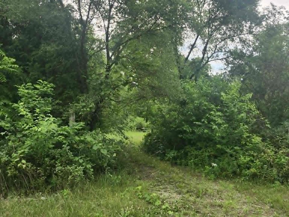 1st image of S12704 County Line Rd