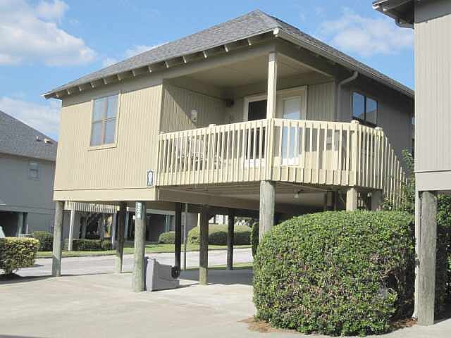 Outside view of cottage