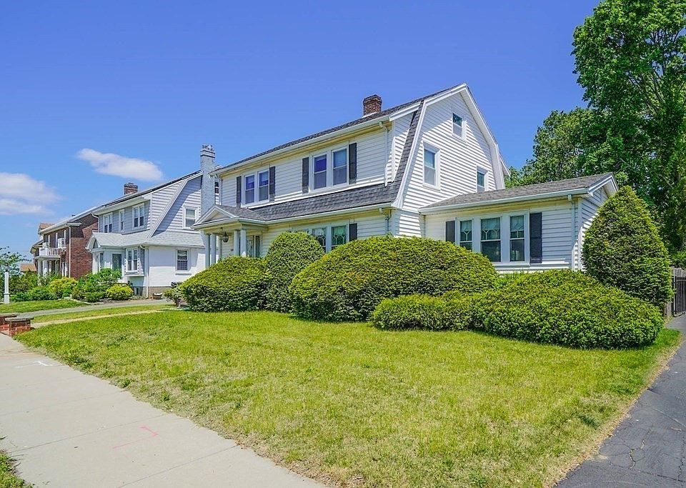 1st image of 1390 Quincy Shore Dr