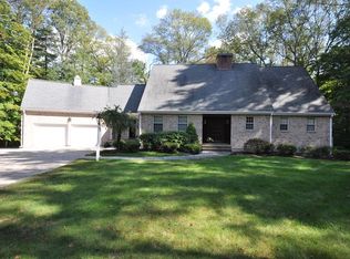 80 Singletary Ln, Framingham, MA 01702