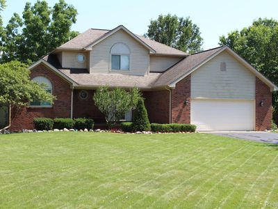 3783 Christopher Dr, Brighton, MI, 48114