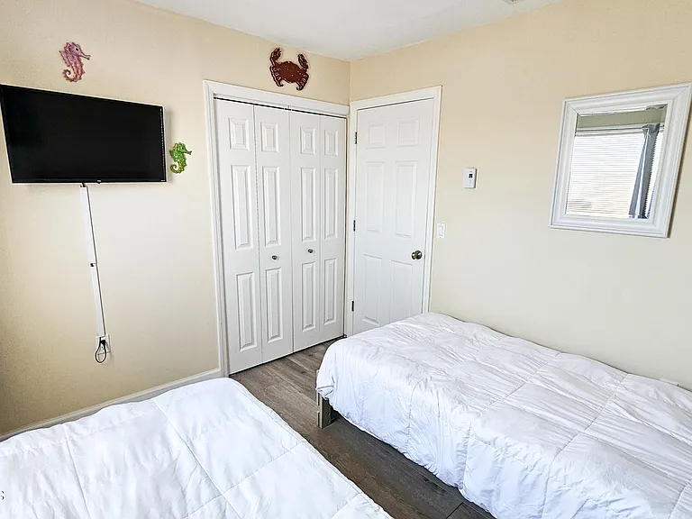 105 Peter Rd — Photo 23