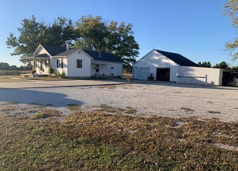 33775 State Highway Yy, Macon, MO 63552 | Zillow