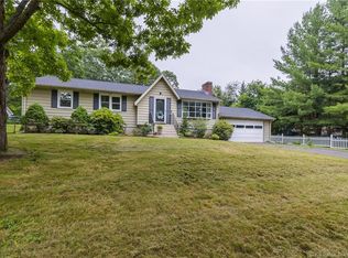 56 Hampshire Rd, Hamden, CT 06518