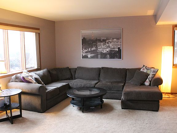 4th image of 9271 Drummond Dr