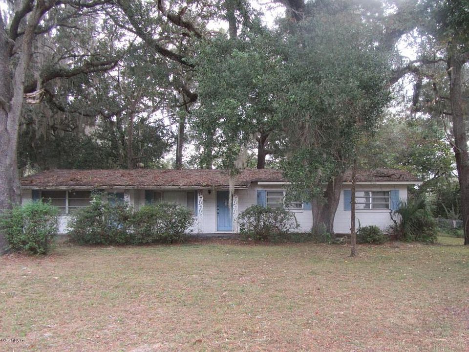 1st image of 2617 NE 4th Ave
