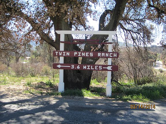 3rd image of 47285 Woodcliff Dr