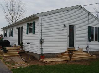 8712 Lakeview Dr, Barker, NY 14012