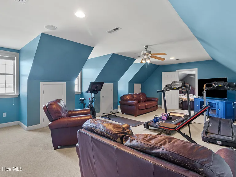 103 Arabian Cir — Photo 48