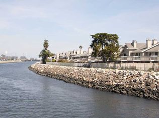 327 Regatta Way, Seal Beach, CA 90740