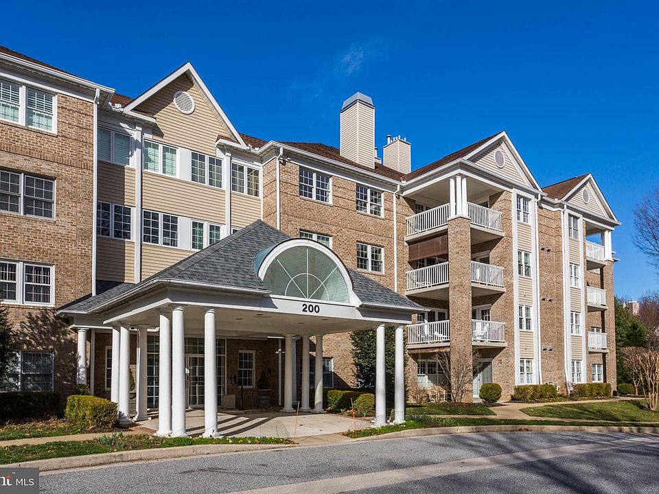 1st image of 200 Belmont Forest Ct Unit 306