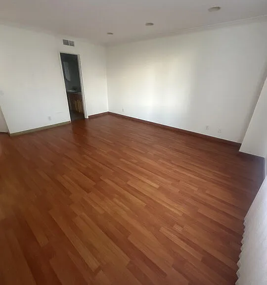 100 S Doheny Dr #213 — Photo 38