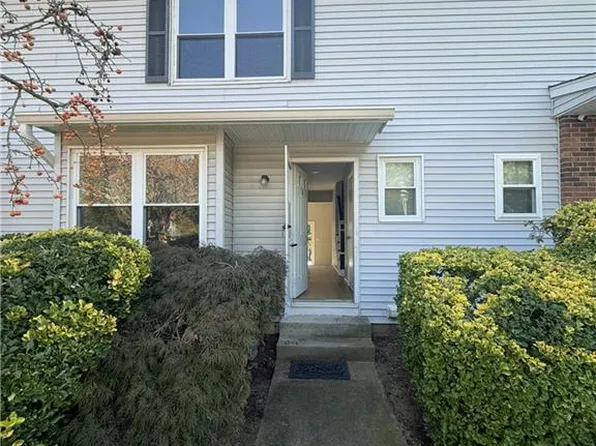 34 Deerfield Ln, Jamesburg, NJ 08831