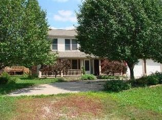 160 Taylor Rd, Oregon, OH 43616