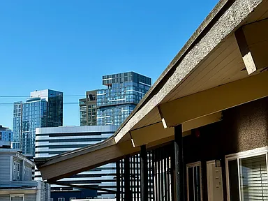 Summit Apartment 102