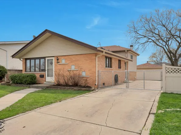 3735 W 121st St, Alsip, IL 60803