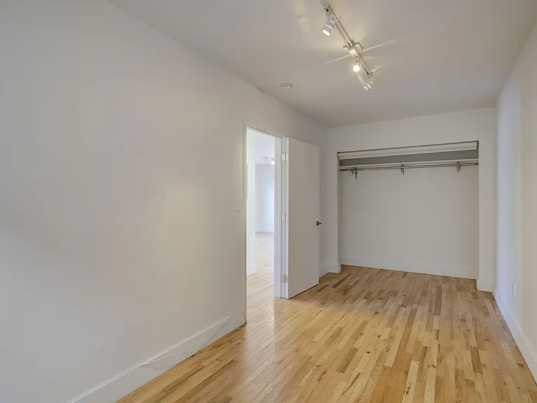 306 N Bonnie Brae St #1 — Photo 13