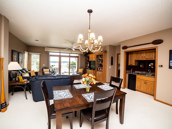 4th image of 24094 187th St Unit 27