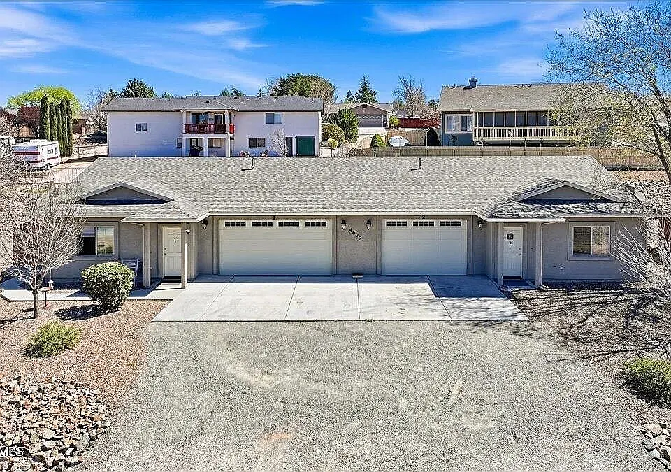4679 N Viewpoint Dr #1