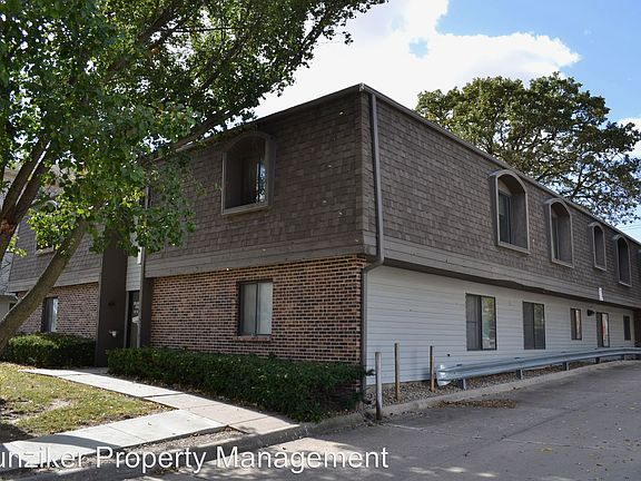 3rd image of 137 Hyland Ave Unit 5