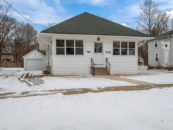 720 S 2nd St, Dekalb, IL 60115
