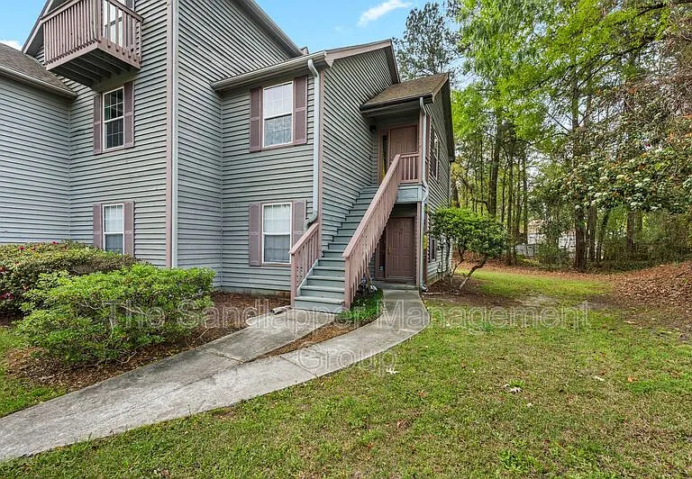 7955 Timbercreek Ln #H — Photo 1
