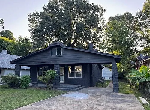 782 Moon St Photo 1