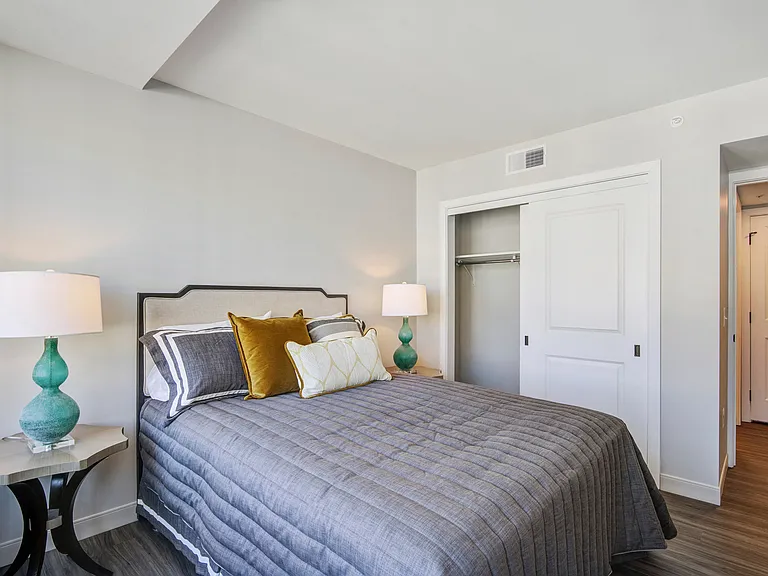 Model Bedroom