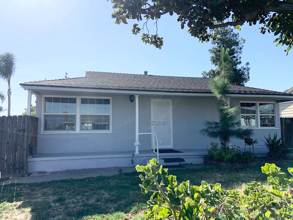 1st image of 12678 9th St