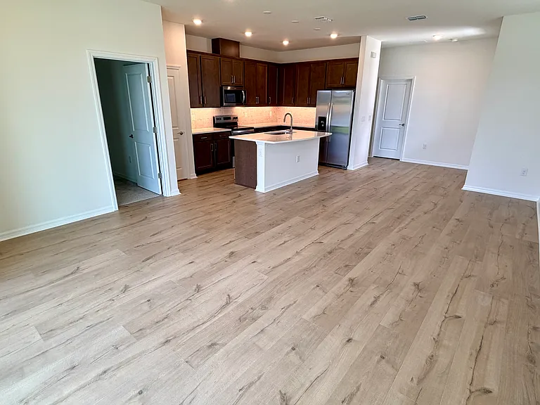 7519 Sea Oak Ct — Photo 9