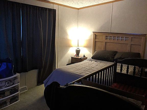 3rd image of 3260 Hillcrest Way