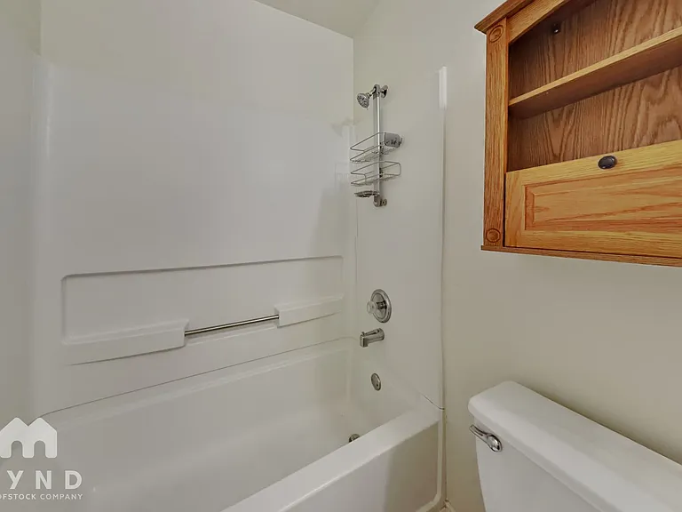 4611 Echo Lake Dr — Photo 15