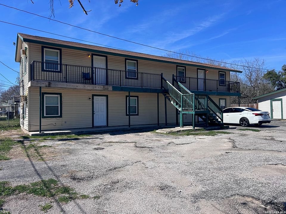 1st image of 728 S Guadalupe