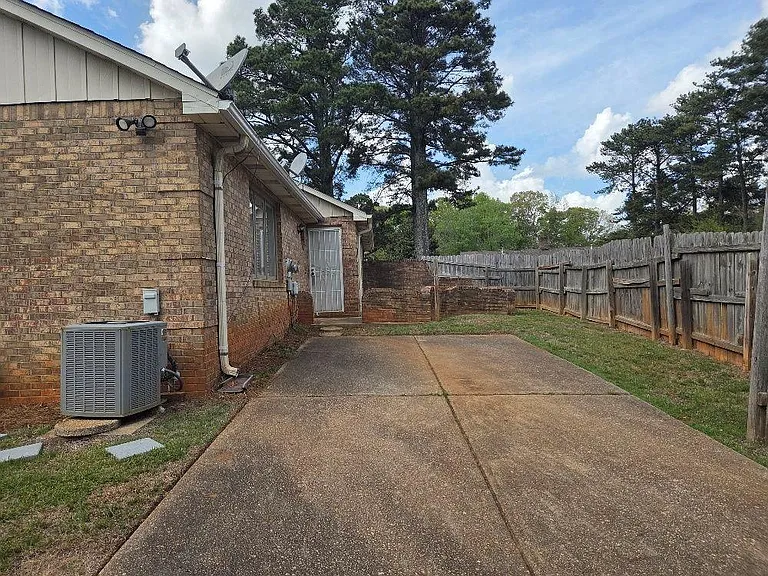 2120 Fieldstone View Ct SE — Photo 11