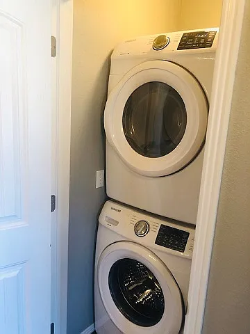 2809 W Blackstone Xing — Photo 12