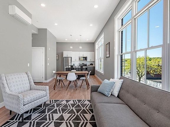 Open Living room- Dining and 
Kitchen Area