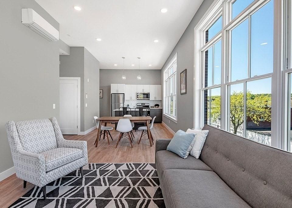 Open Living room- Dining and 
Kitchen Area