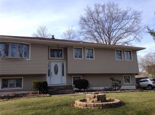 885 Grove Ave, Edison, NJ 08820