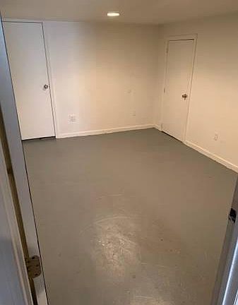 3rd image of 183 Circle Dr #1
