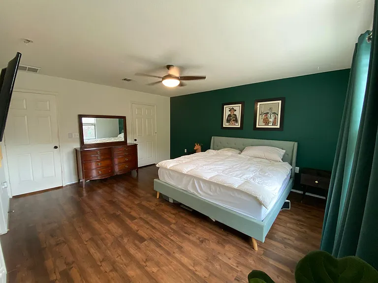 5302 Towser Ct — Photo 9