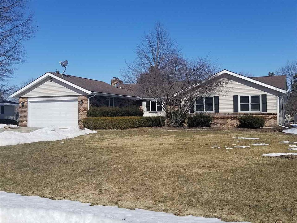 1st image of 575 Betsy Ross Ln