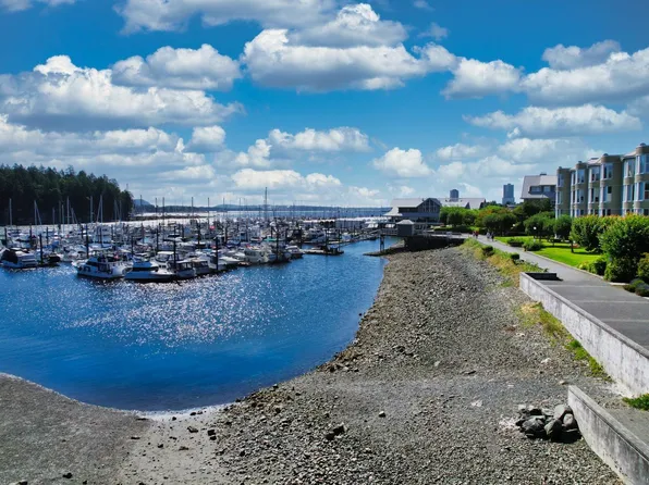 27 Cypress St, Nanaimo, BC V9S 0A1