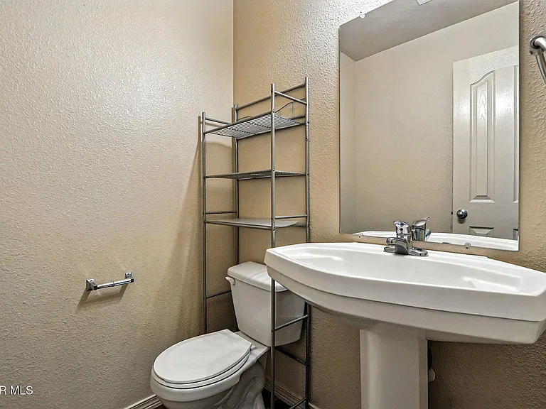 4746 Joseph Rodriguez Dr — Photo 18
