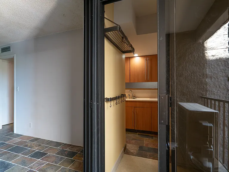 217 Prospect St #B2 — Photo 10